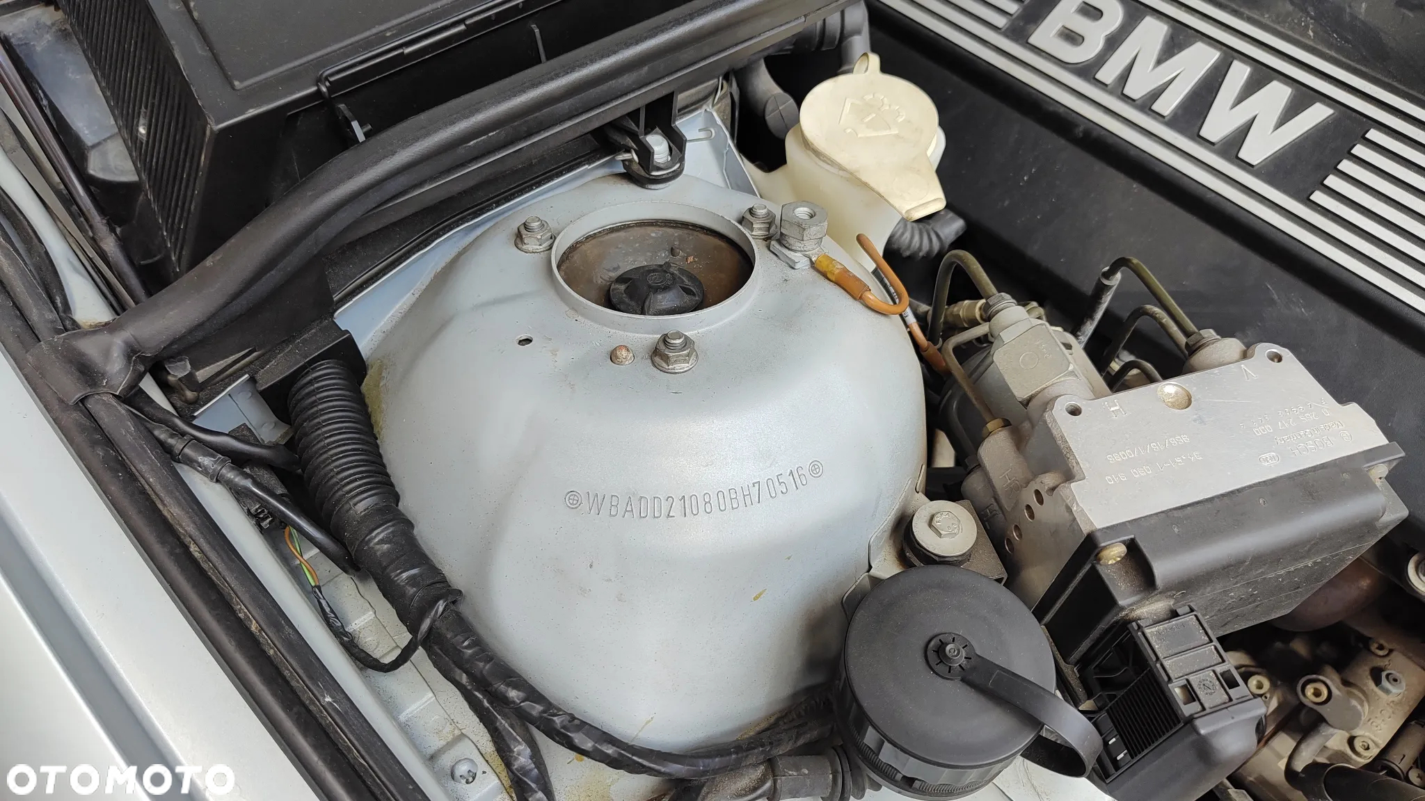 BMW Seria 5 520i - 29