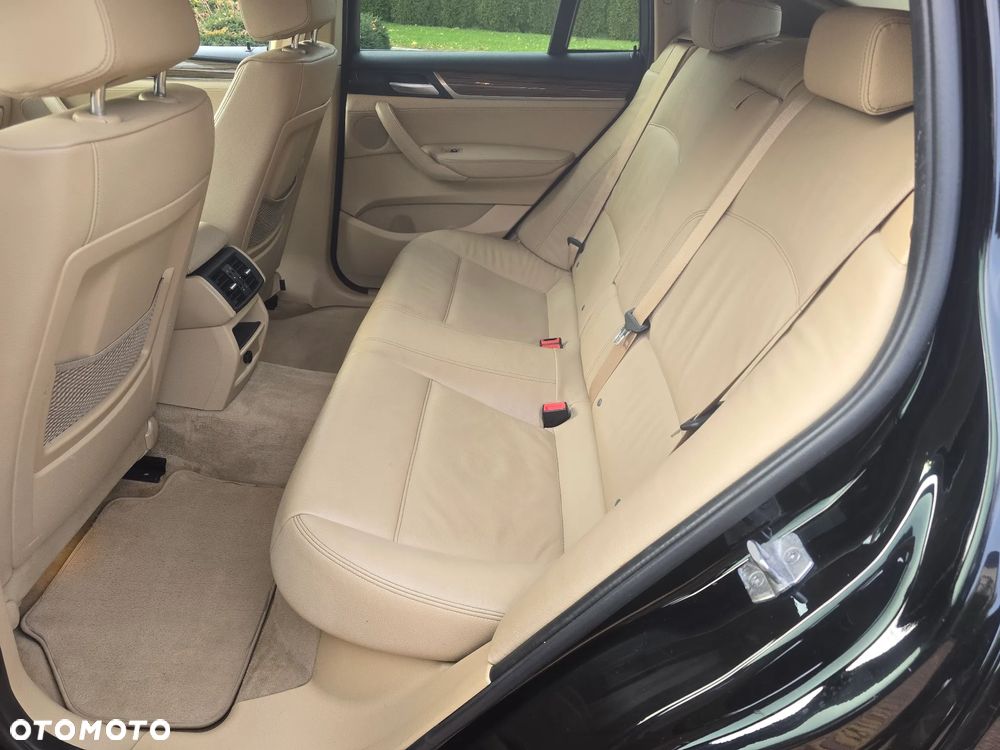 BMW X4 xDrive20i xLine - 22