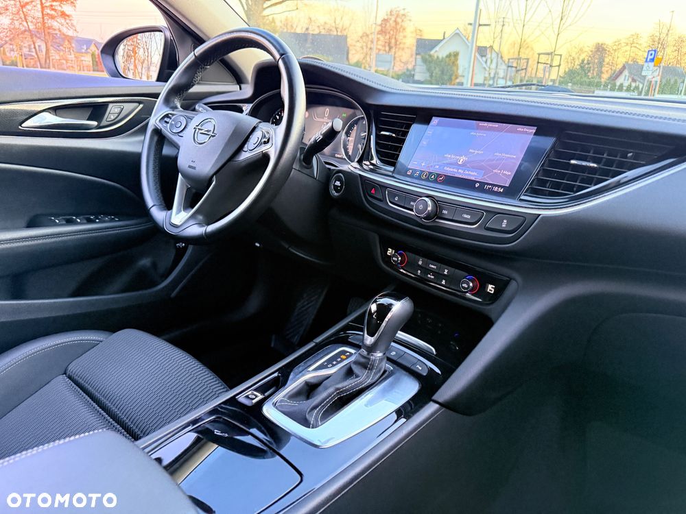Opel Insignia 2.0 CDTI Business Elegance S&S - 11