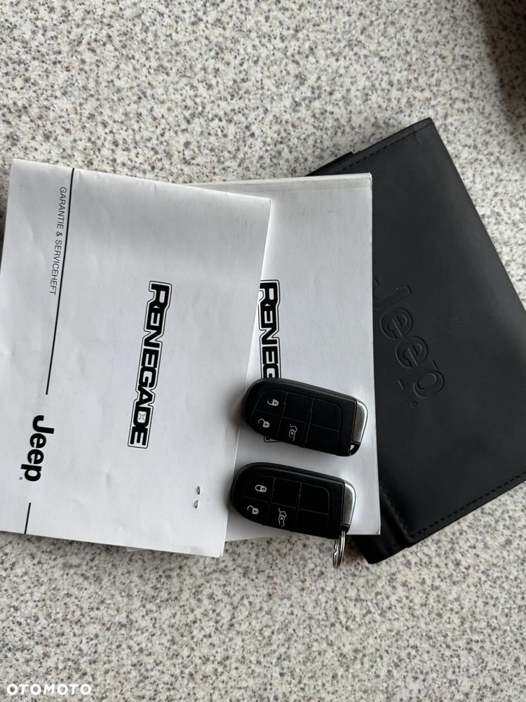 Jeep Renegade 1.4 MultiAir Longitude - 24