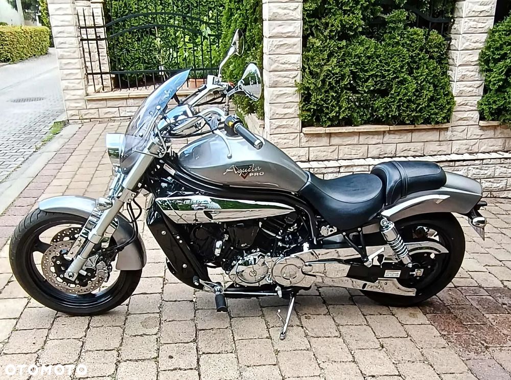 Hyosung GV - 2