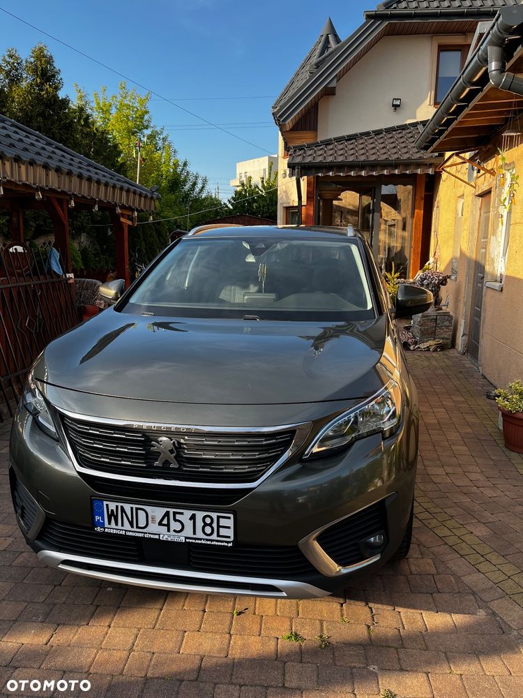Peugeot 5008 - 1