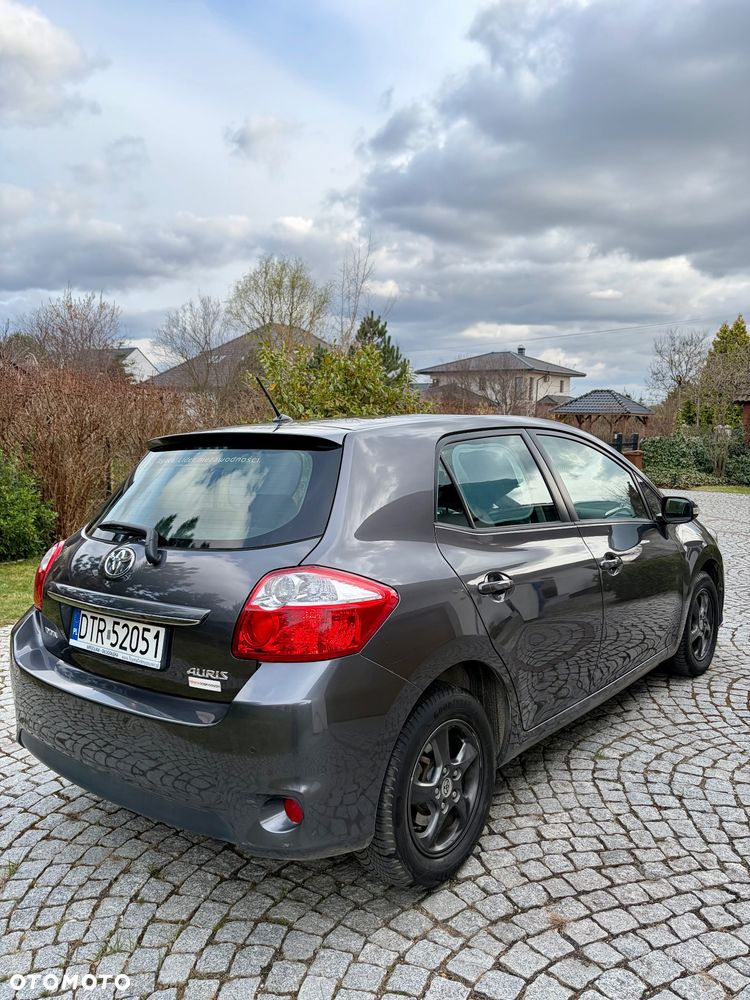 Toyota Auris 1.33 VVT-i Active - 3