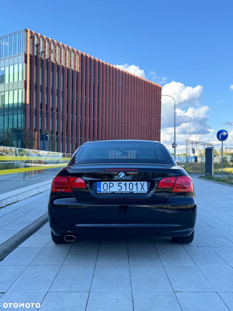 BMW Seria 3 320d - 15