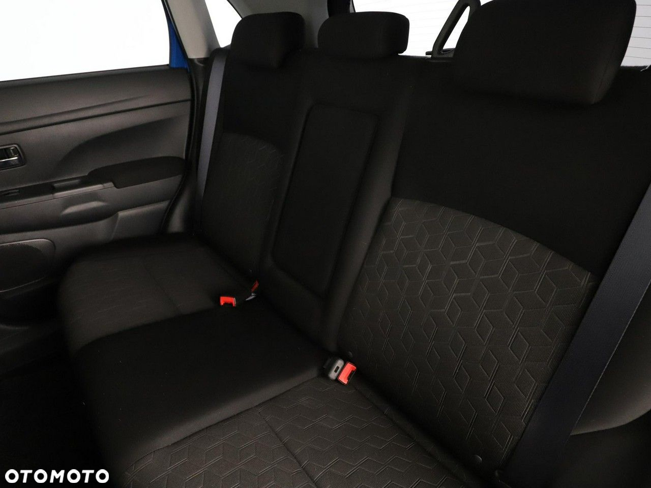 Mitsubishi ASX 2.0 2WD Intro Edition - 17