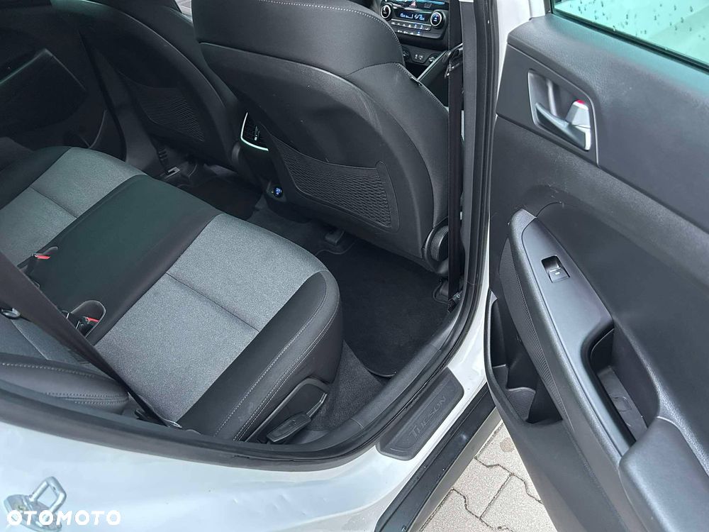 Hyundai Tucson blue 1.6 CRDi 2WD Trend - 14