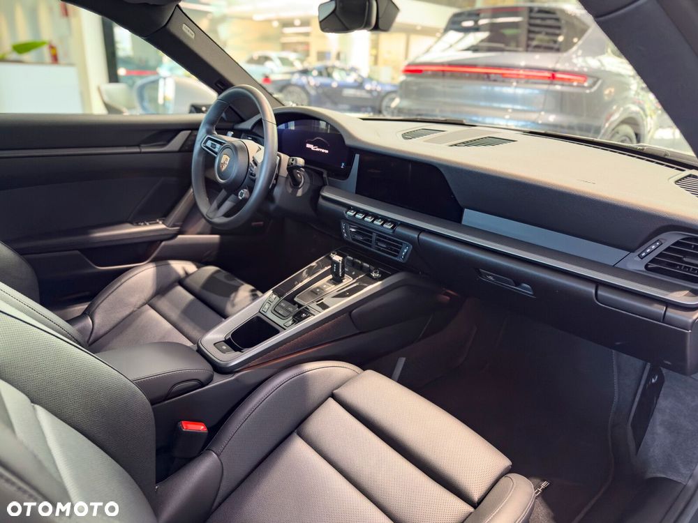 Porsche 911 - 32