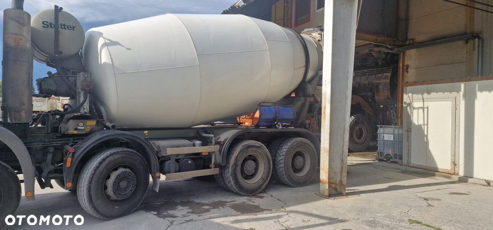 Mercedes-Benz ACTROS - 8