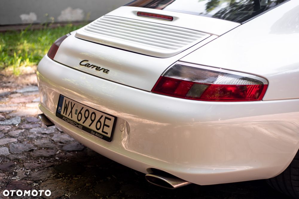 Porsche 911 - 26