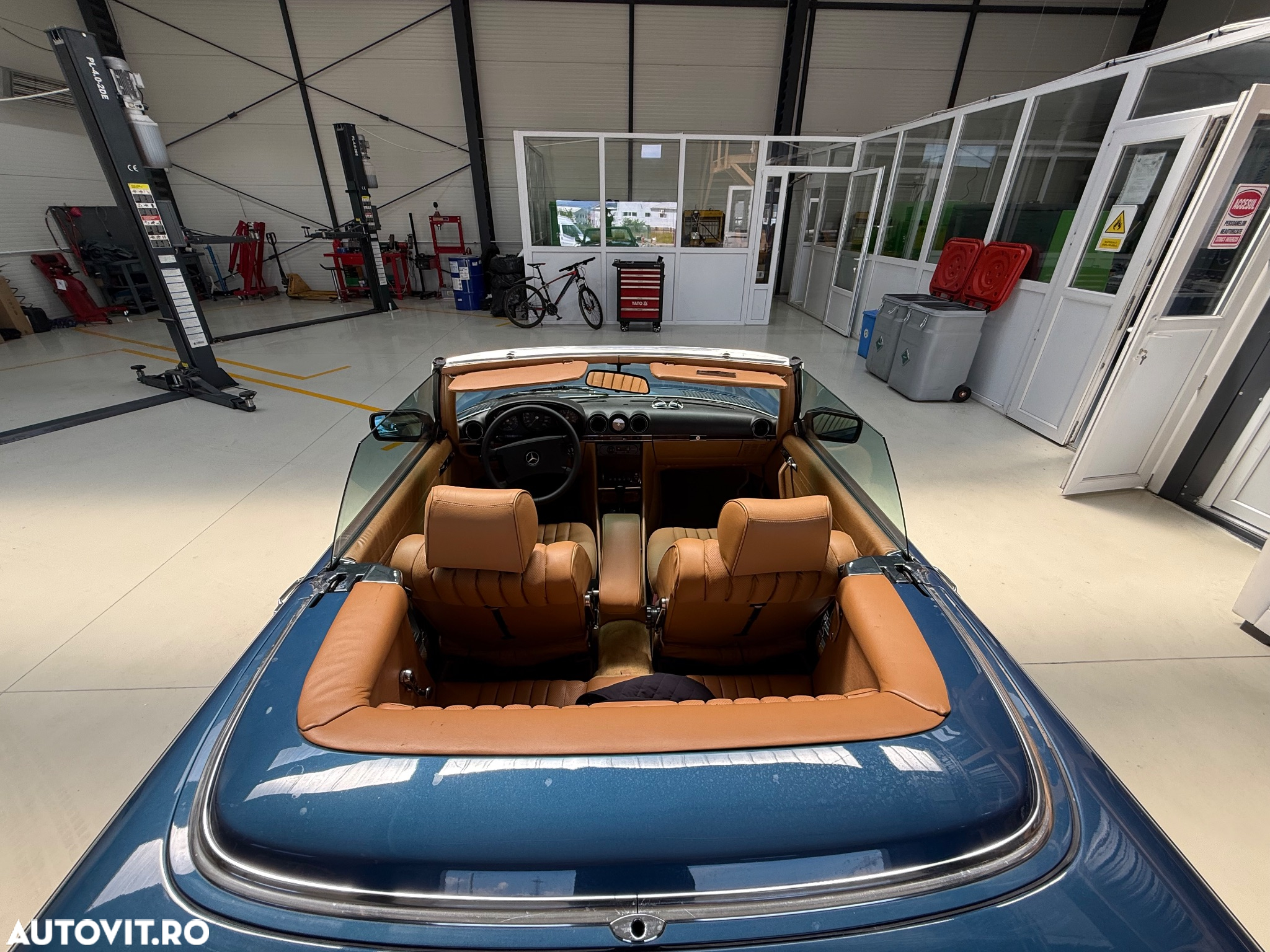 Mercedes-Benz SL - 18