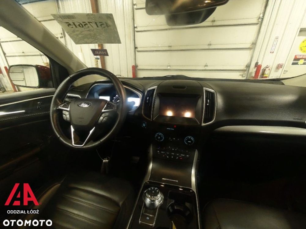 Ford Edge - 15