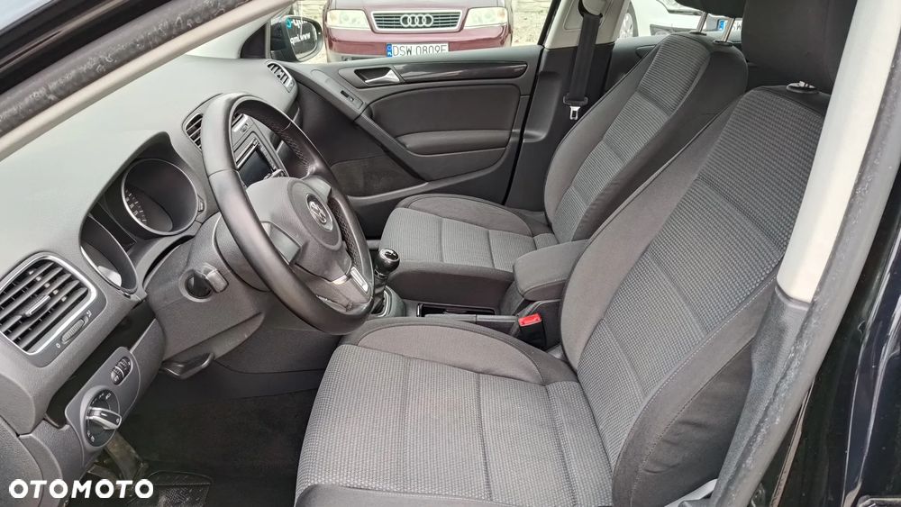 Volkswagen Golf 2.0 TDI DPF Trendline - 5