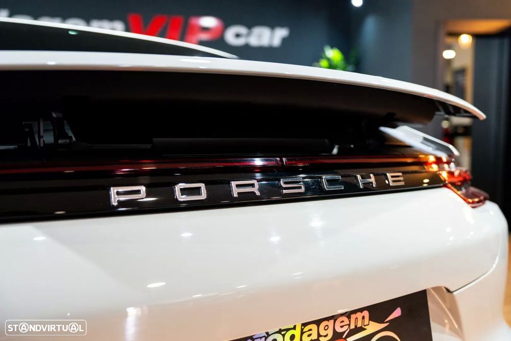 Porsche Panamera 4 E-Hybrid — photo 5