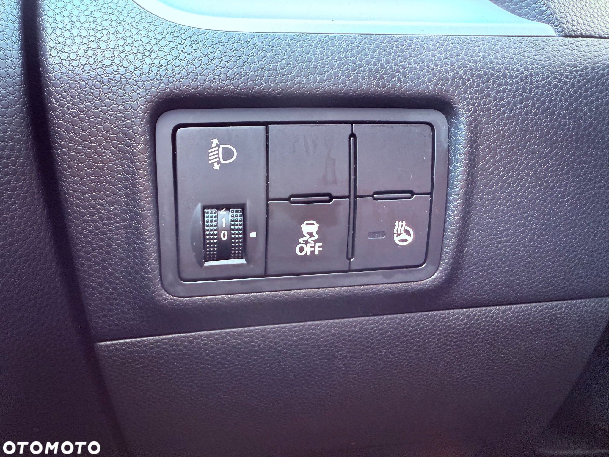 Kia Picanto 1.0 ISG Fifa World Cup Edition - 12