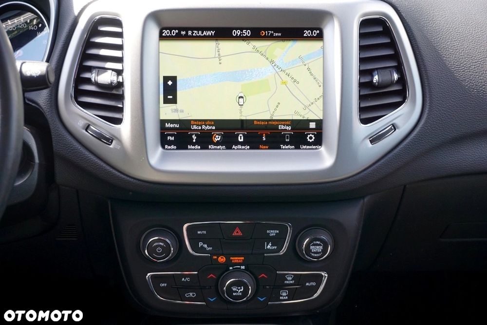 Jeep Compass - 29