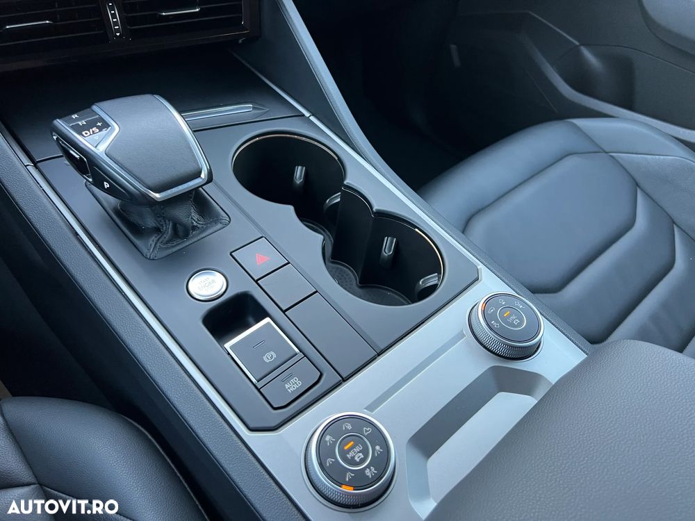Volkswagen Touareg 3.0 V6 TDI 4Motion DPF Automatik - 9