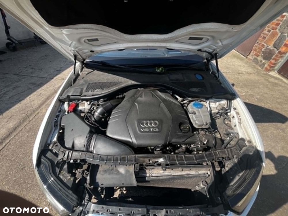 Audi A6 Avant 3.0 TDI S tronic - 20
