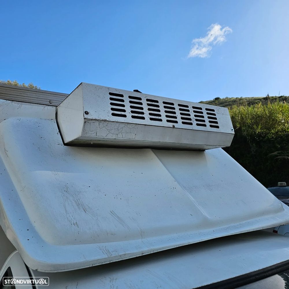 Toyota Hilux FRIGORÍFICA - 24