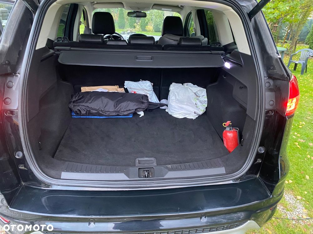 Ford Kuga 2.0 TDCi 4x4 Individual - 36