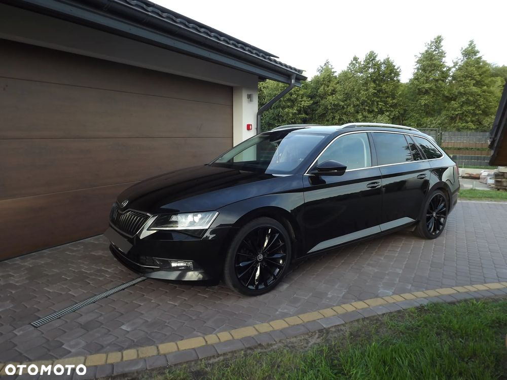 Skoda Superb Combi 2.0 TDI Style - 21