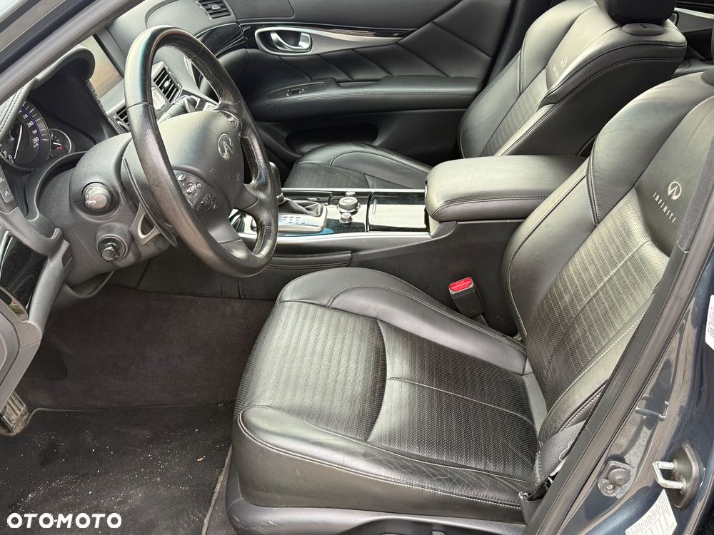 Infiniti M M30d S Premium - 24