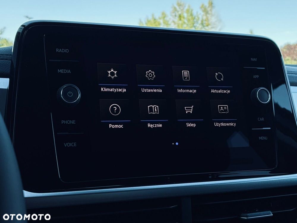 Volkswagen T-Roc - 15