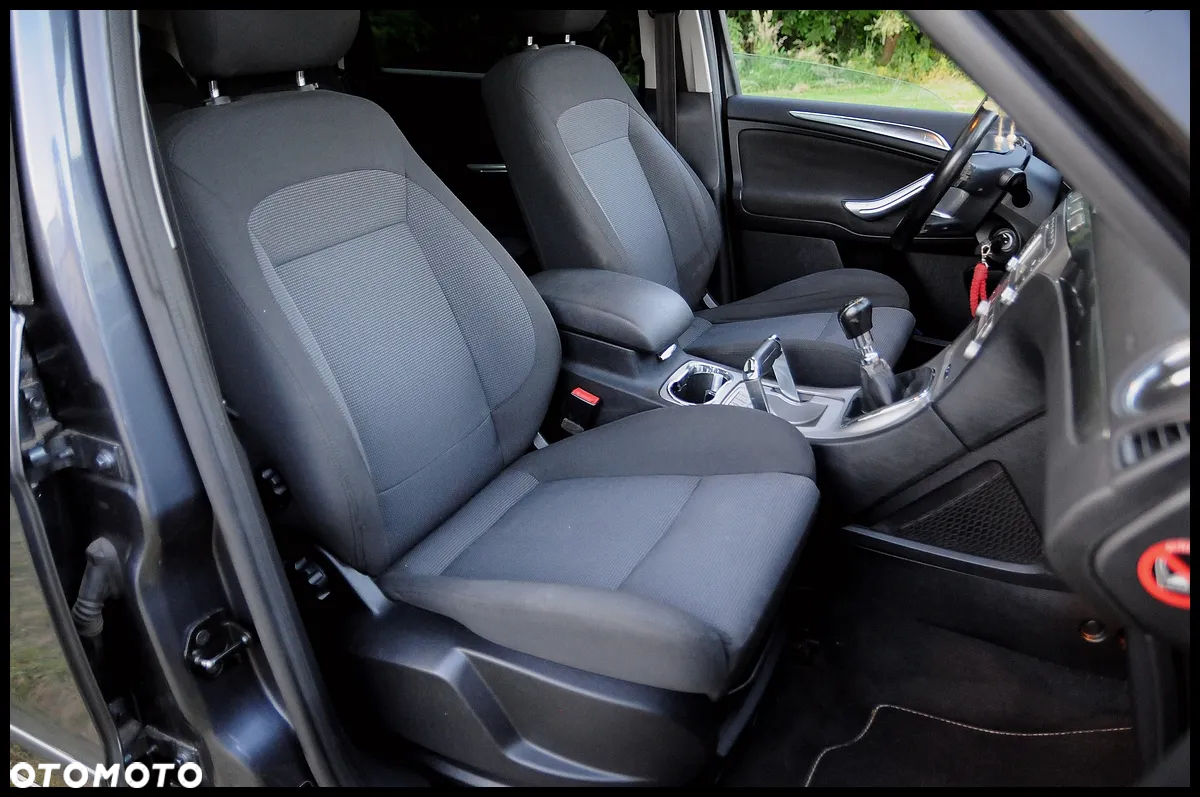 Ford S-Max 2.0 TDCi DPF Titanium - 25