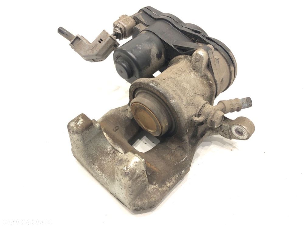 ZACISK PRAWY TYŁ  MITSUBISHI OUTLANDER III (GG_W, GF_W, ZJ, ZL, ZK) 2010 - 2022 2.4 Hybrid 4WD - 3