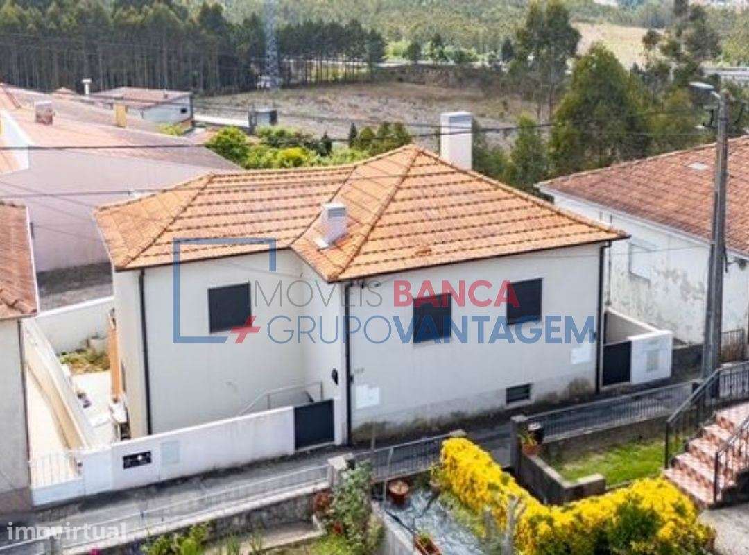 Excelente Oportunidade em Olival/Crestuma  Andar Moradia T2 com Log... - Grande imagem: 2/21