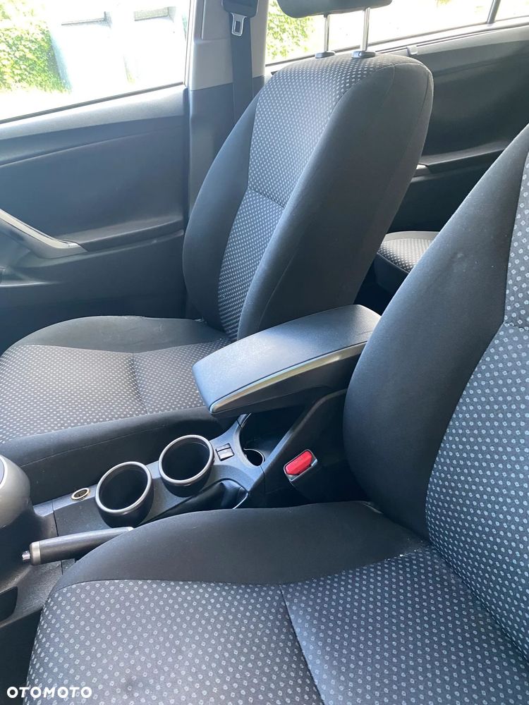 Toyota Verso 1.8 Sol plus NAVI 7os MS - 13