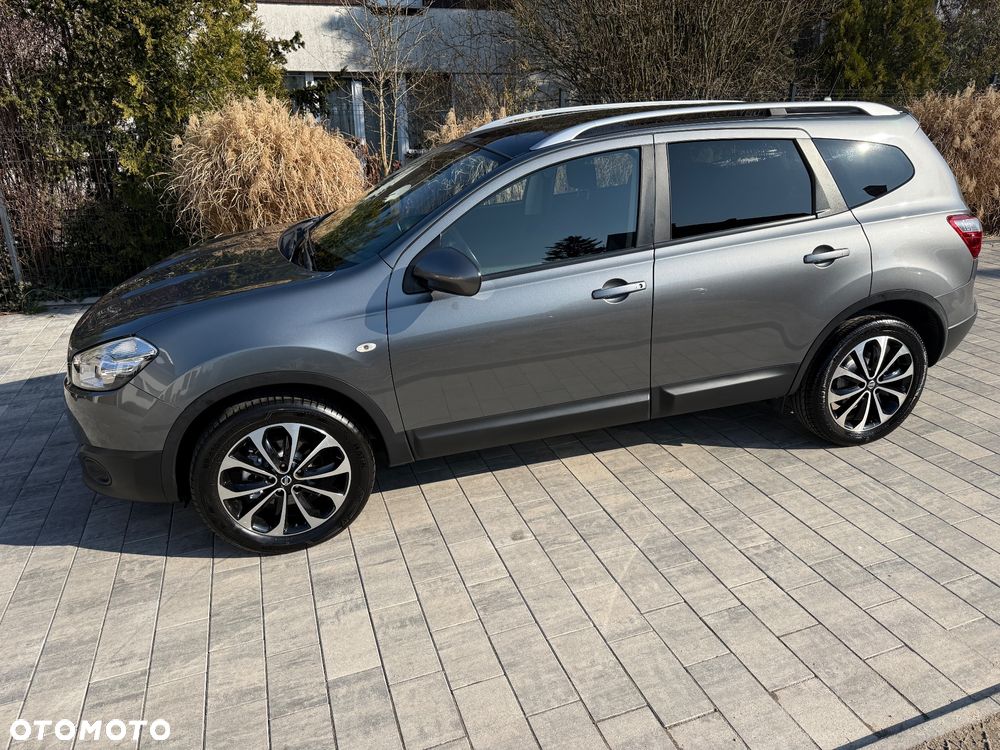 Nissan Qashqai+2 - 40