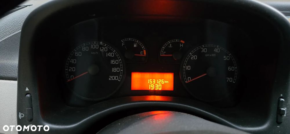 Fiat Punto - 12