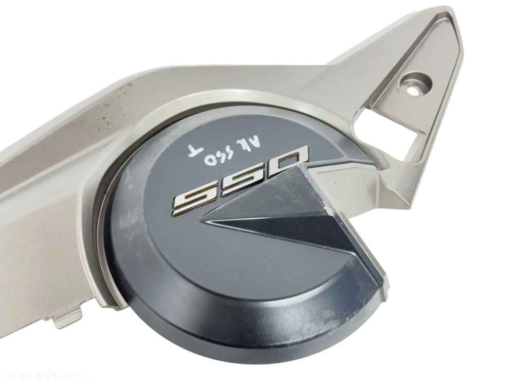 Boczek obudowa wypełnienie L  Kymco AK 550  16-21R - 2