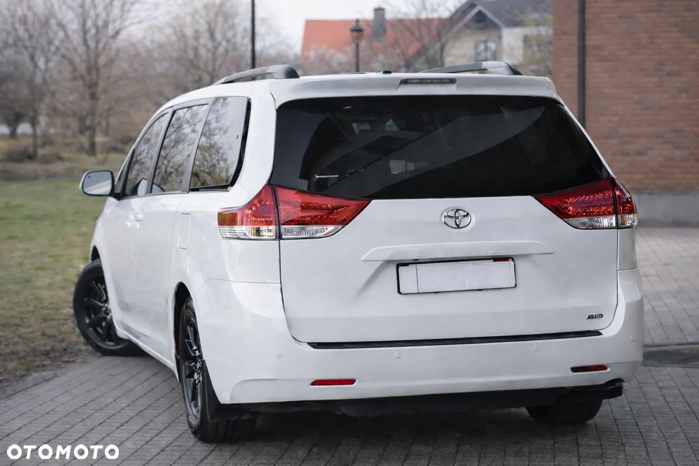 Toyota Sienna 3.5 V6 Limited AWD - 5