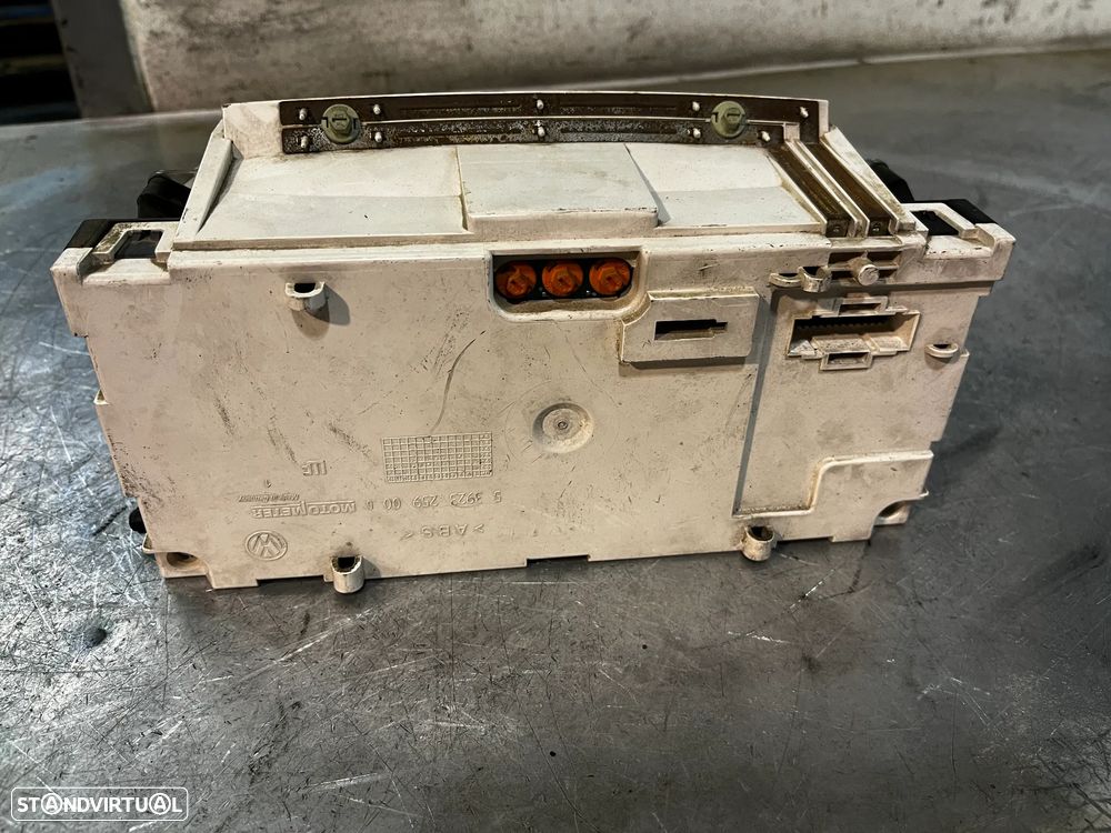 QUADRANTE VOLKSWAGEN GOLF III 1.9TD 1H0919860F 1H0919860H - 3