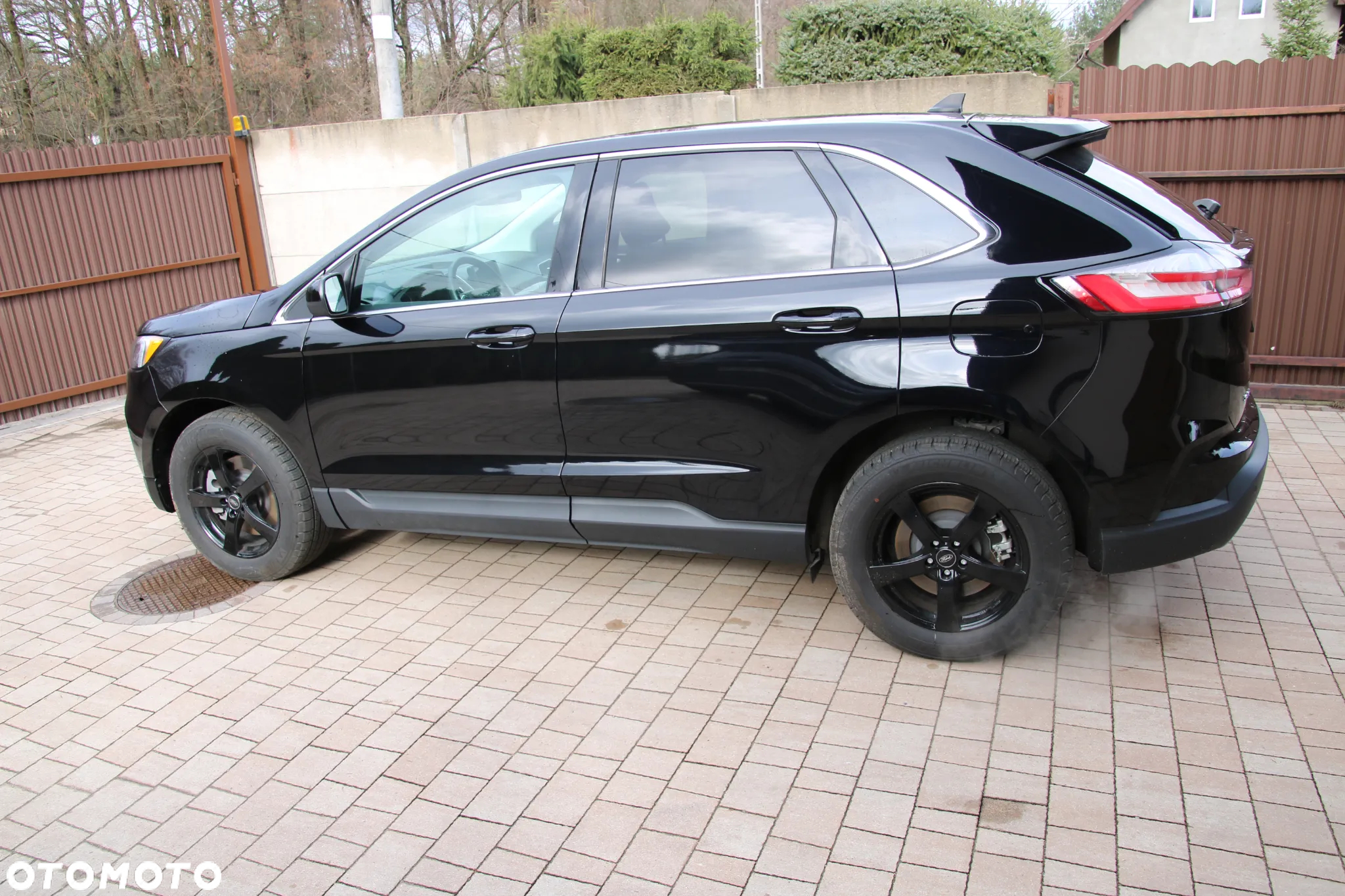 Ford Edge - 10