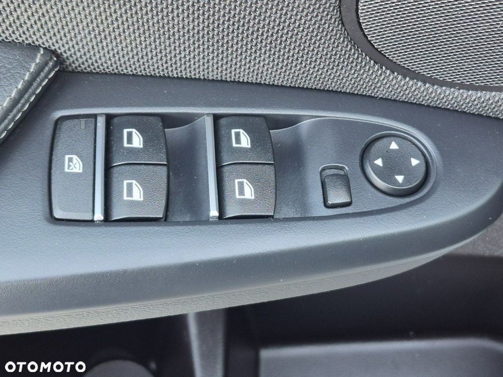 BMW X3 xDrive20d - 38