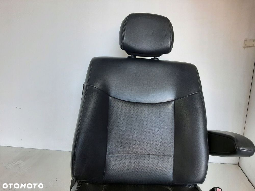 RENAULT ESPACE IV 04R FOTEL PRAWY KIEROWCY SKORA PODLOKIETNIK - 6