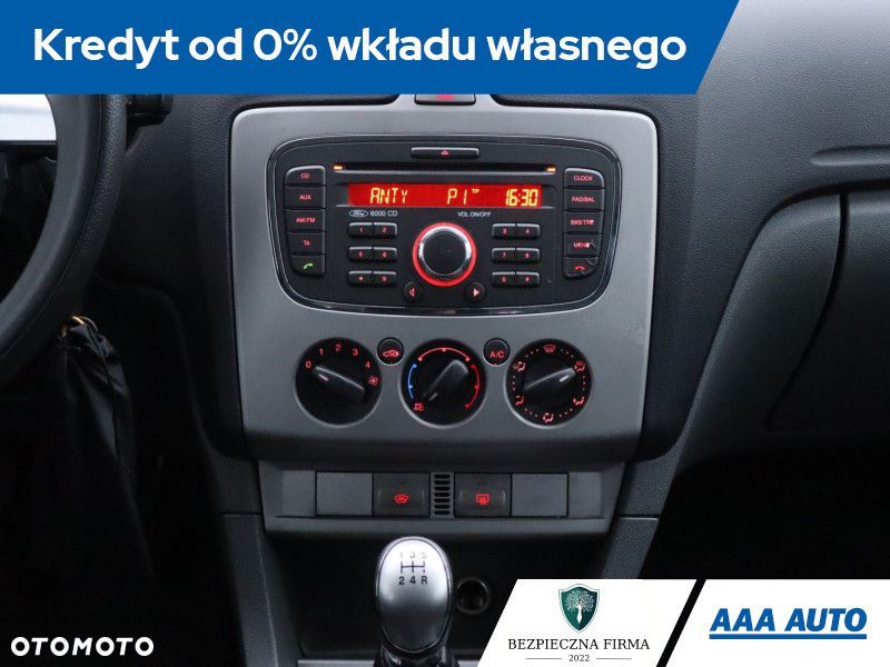 Ford Focus - 14