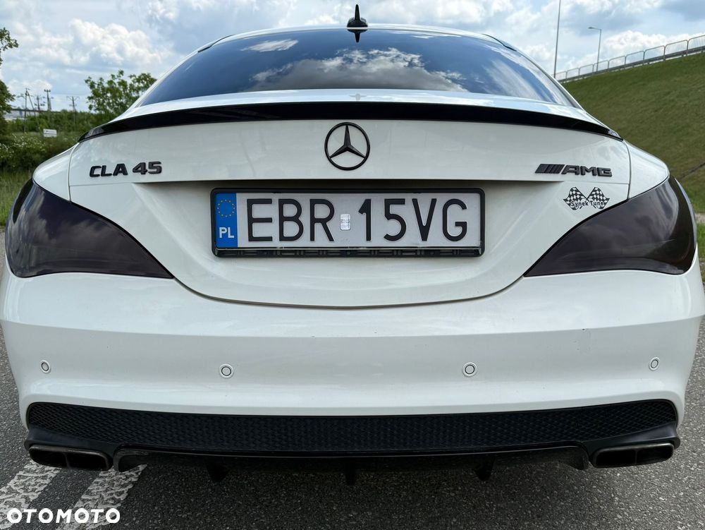 Mercedes-Benz CLA 45 AMG 4-Matic - 5