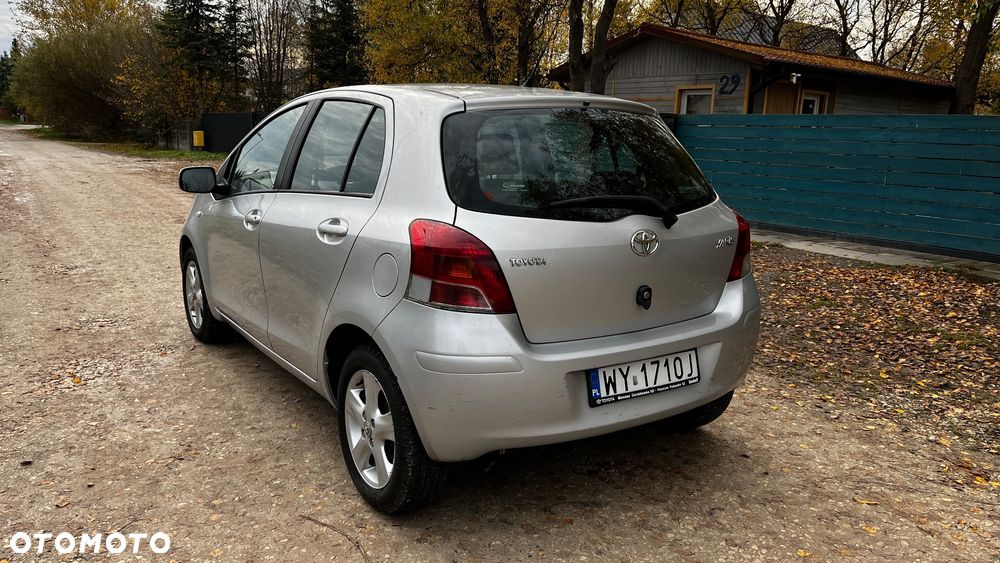 Toyota Yaris 1.0 Terra A/C - 5