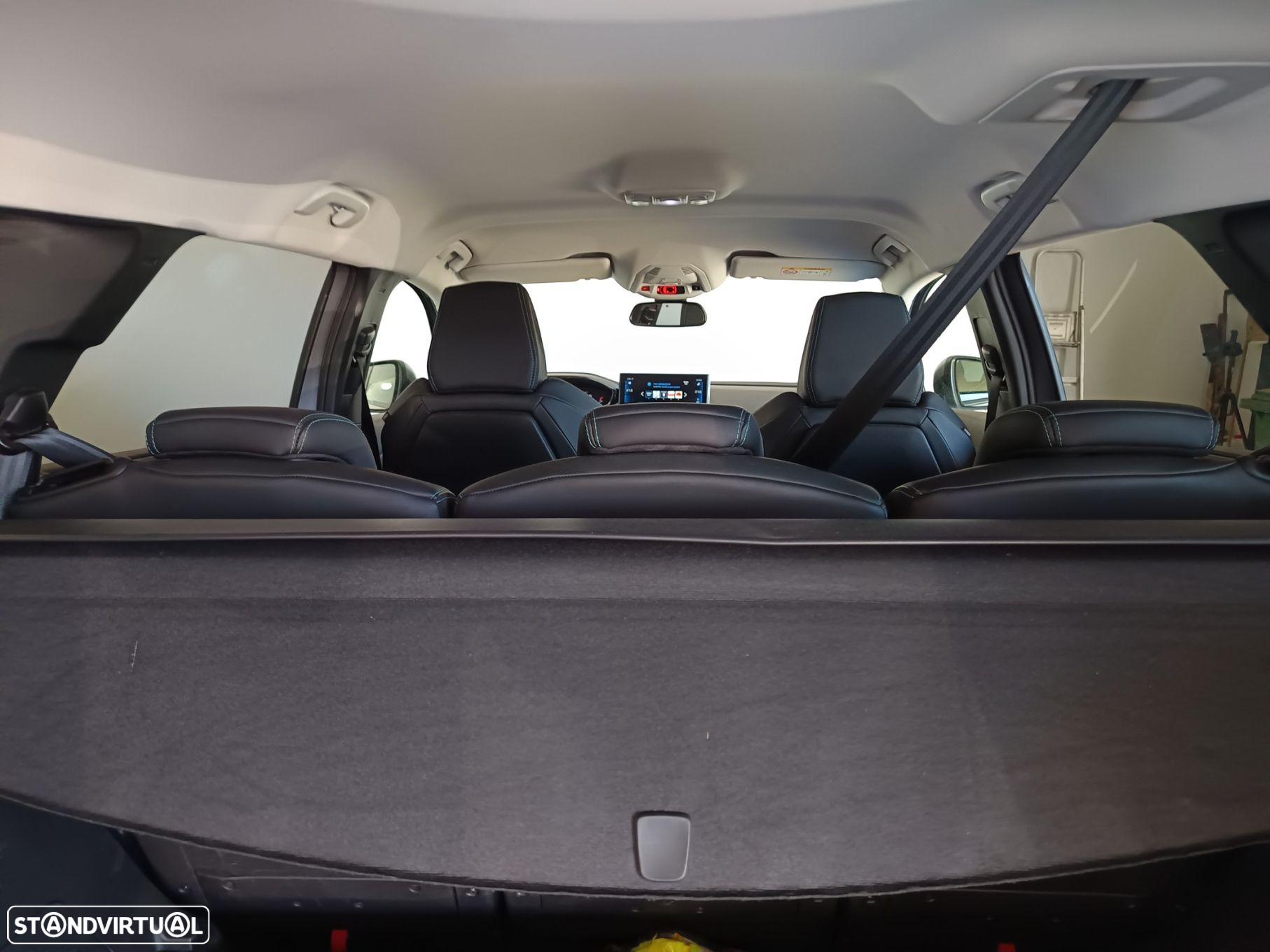Peugeot 5008 1.5 BlueHDi Allure Pack EAT8 - 30