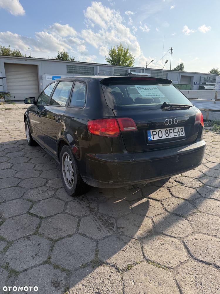 Audi A3 Sportback - 4