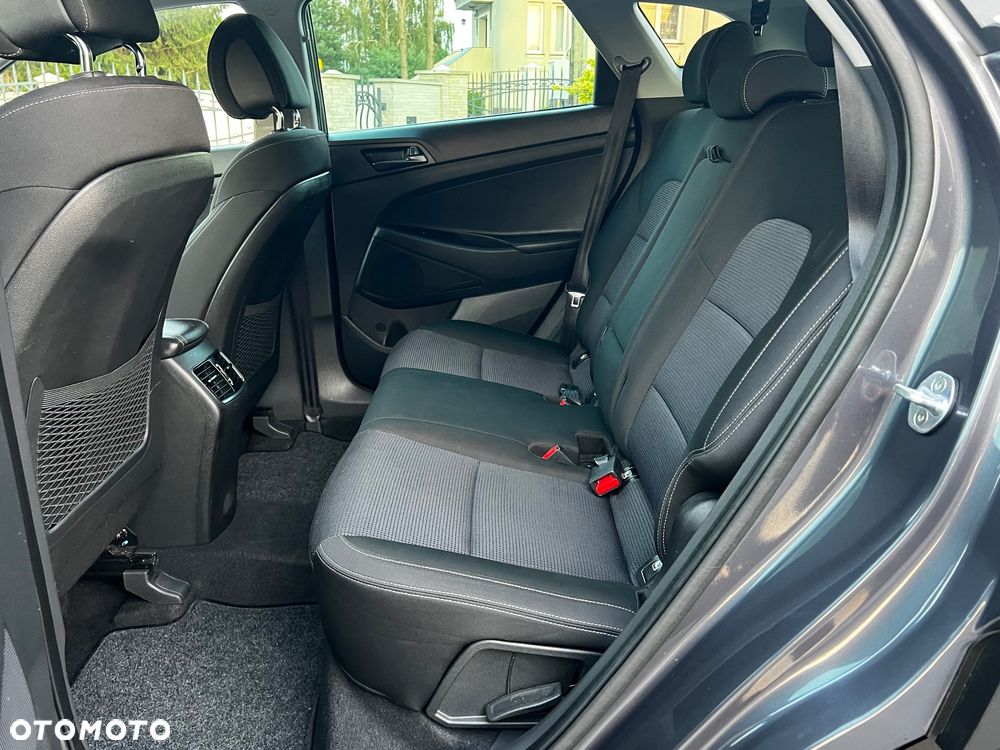 Hyundai Tucson blue 1.6 GDi 2WD Navi - 25