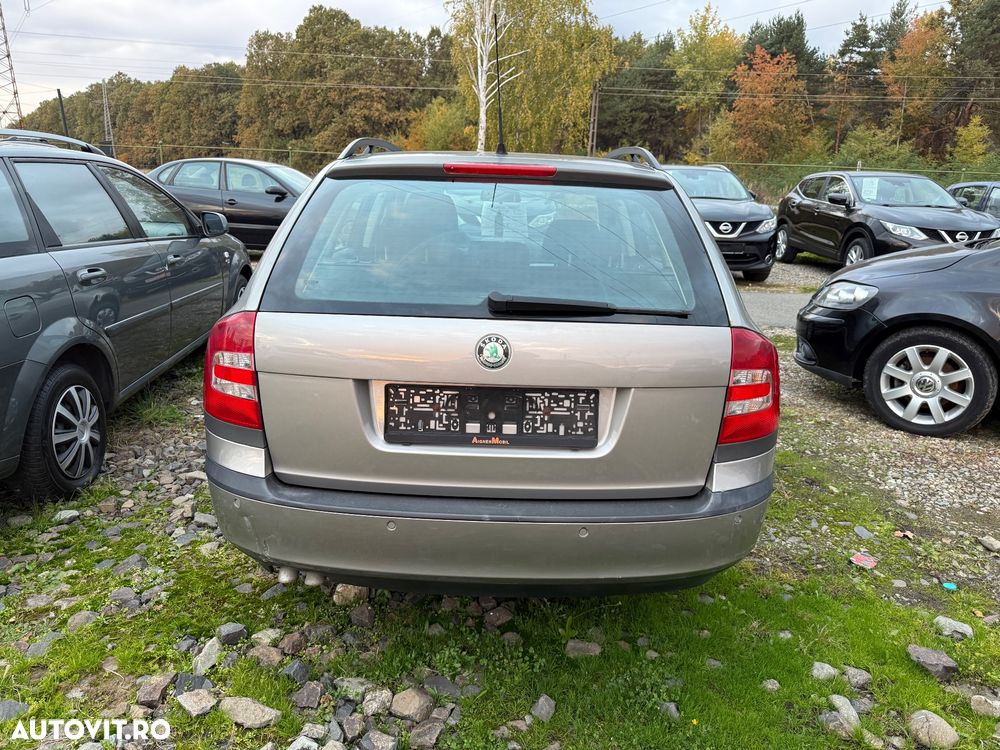Skoda Octavia 1.9 TDI DPF DSG Ambiente - 5