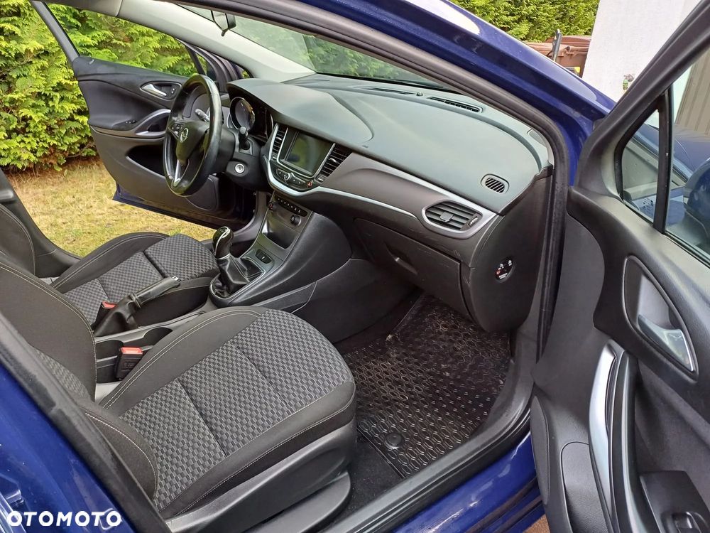 Opel Astra 1.6 CDTI Enjoy - 13