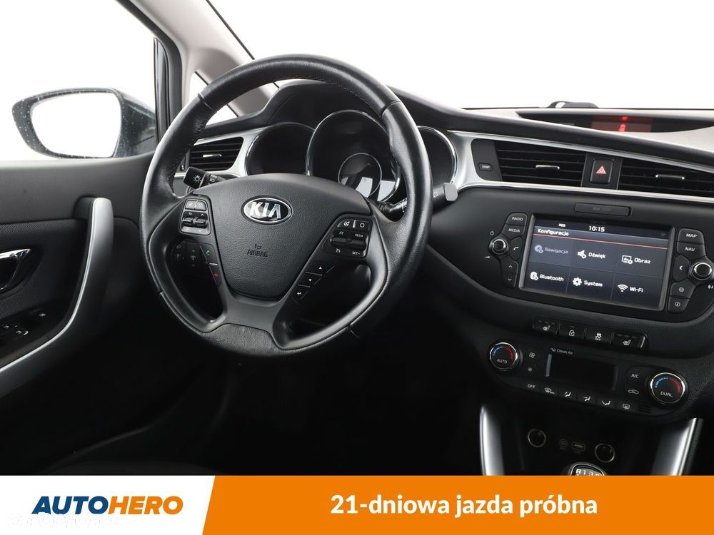 Kia Ceed - 14
