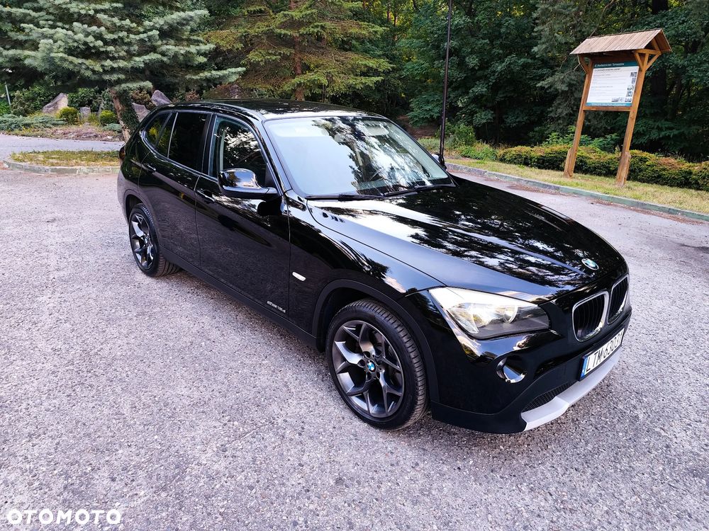 BMW X1 sDrive18d xLine - 38