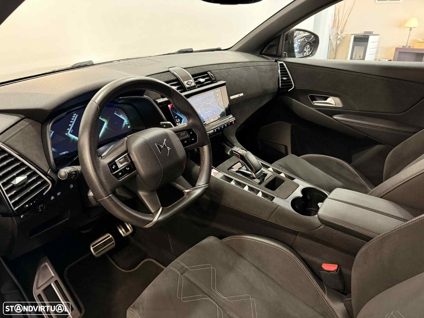 DS DS7 Crossback E-Tense Performance Line EAT8 - 12