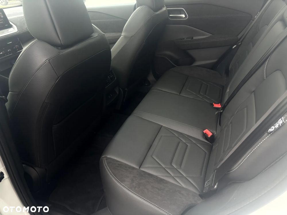 Nissan Qashqai 1.3 DIG-T MHEV N-Design Xtronic - 16